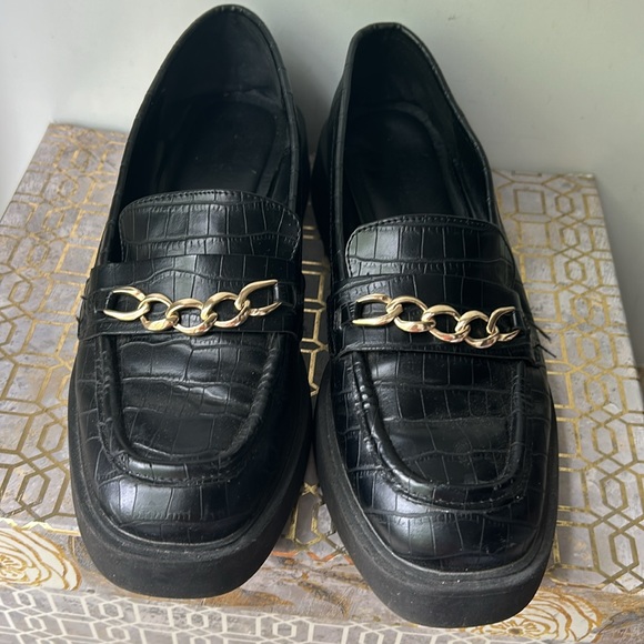 Kenneth Cole Reaction Sienna Lug Platform Loafer Women's size 8.5 - Picture 2 of 7